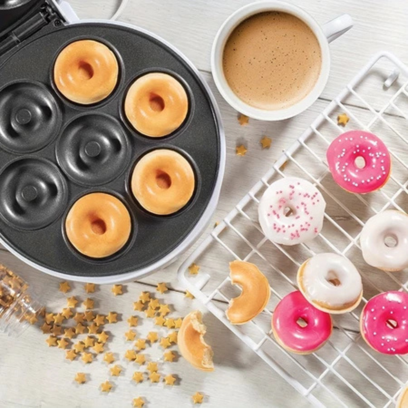 Máquina de Donuts Branco – Faça Mini Delícias em Casa com Facilidade e Diversão