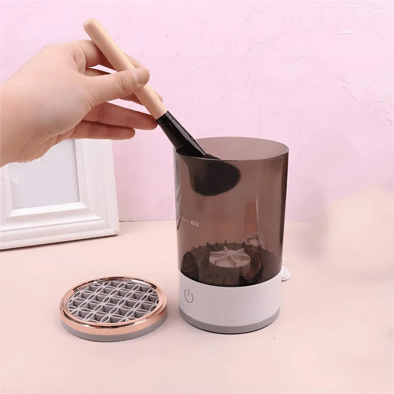 Lavador Elétrico de Pincéis de Maquiagem – Limpeza Automática, Rápida e Sem Esforço