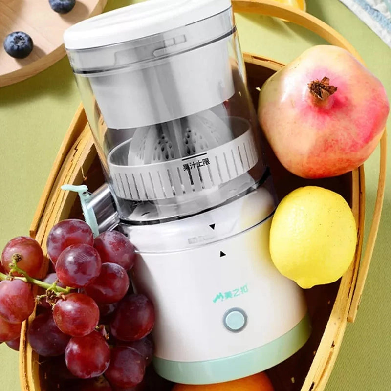 Espremedor de Frutas Elétrico Portátil – Sucos Frescos Onde e Quando Você Quiser