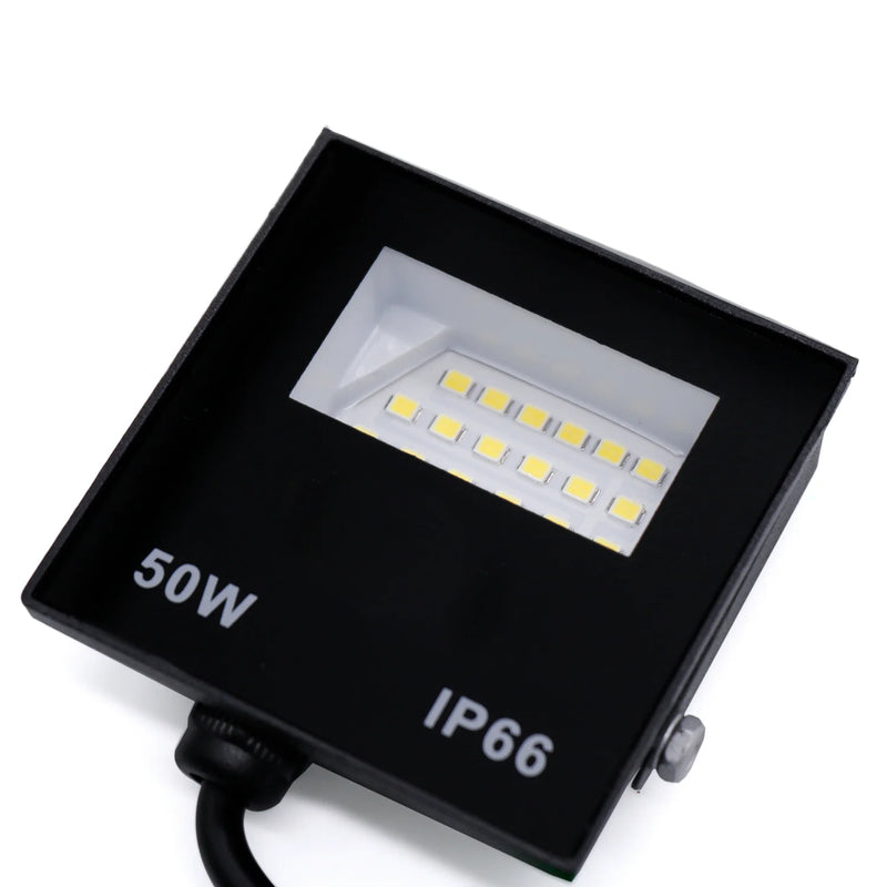 Kit com 2 Refletores LED 50W Spotlight – Bivolt IP66 à Prova D'Água (Luz Branca Fria)