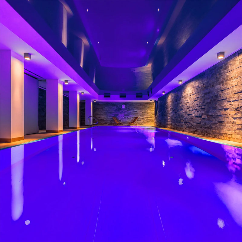 Kit Luminária de Piscina 2 SuperLEDs 18W + Módulo RGB com Fonte – Iluminação Subaquática Incrível