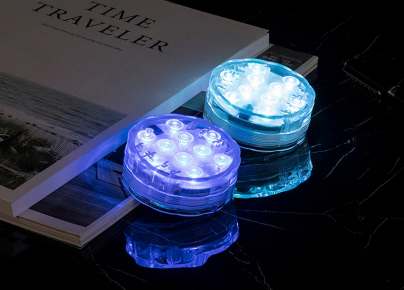 Luminária de Piscina RGB Sem Fio com Controle Remoto – Ilumine com Estilo e Tecnologia