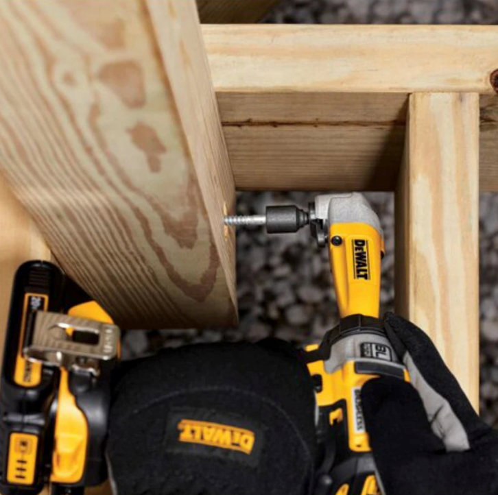 Adaptador de Ângulo Reto DEWALT Maxfit DT71517T-QZ – Precisão em Locais de Difícil Acesso