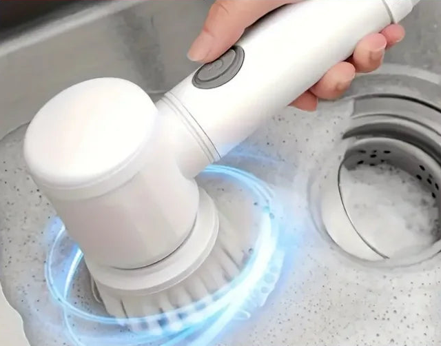 Escova de Limpeza Elétrica Multifuncional – Potência e Agilidade na Palma da Sua Mão