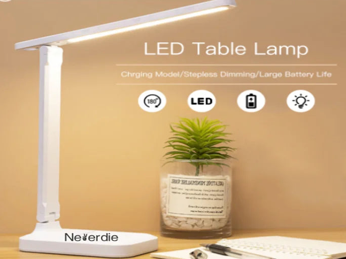 Luminária de Leitura Ajustável com 16 LEDs – Iluminação Perfeita para Estudo e Relaxamento