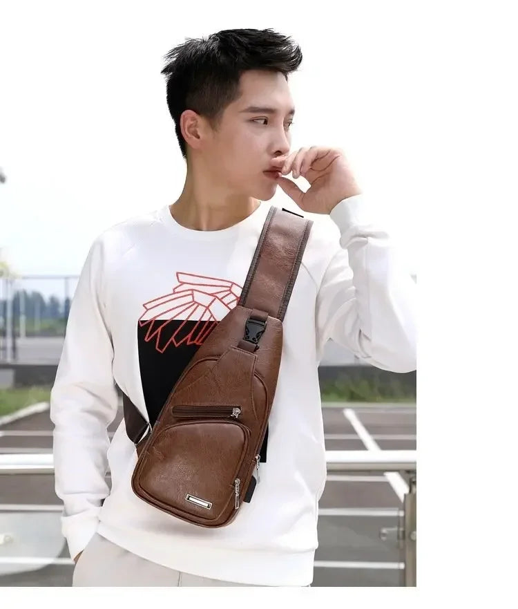Bolsa Transversal Masculina com USB e Furo para Fone – Praticidade, Estilo e Segurança no Seu Dia a Dia