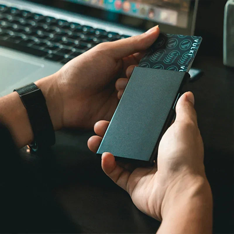 Carteira Porta Cartões com Proteção RFID | Segurança e Estilo no Seu Bolso