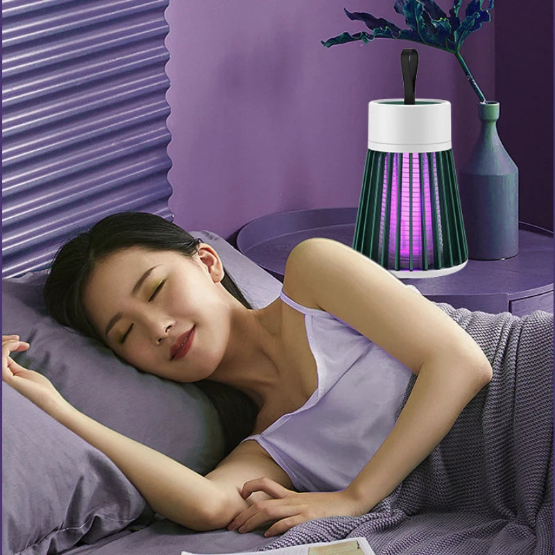Lâmpada Elétrica Mata-Mosquitos com Luz UV USB Recarregável – Diga Adeus aos Insetos com Segurança e Praticidade