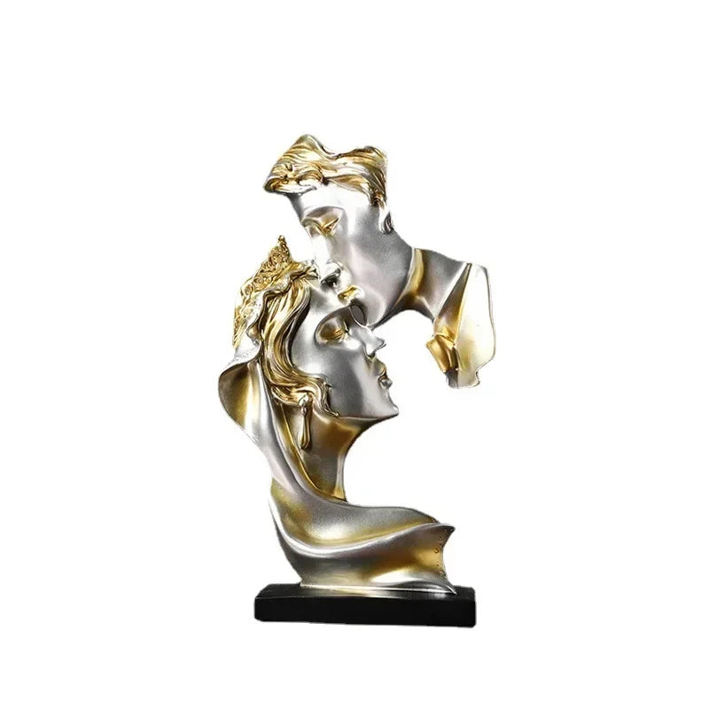 Estátua Amantes – Beijo Apaixonado em Estilo Nórdico