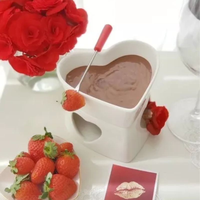 Conjunto Fondue 7 Peças Coração – Delicadeza, Sabor e Encanto em Cada Detalhe