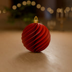 Bola de Natal Espiral 8 cm decorando o ambiente