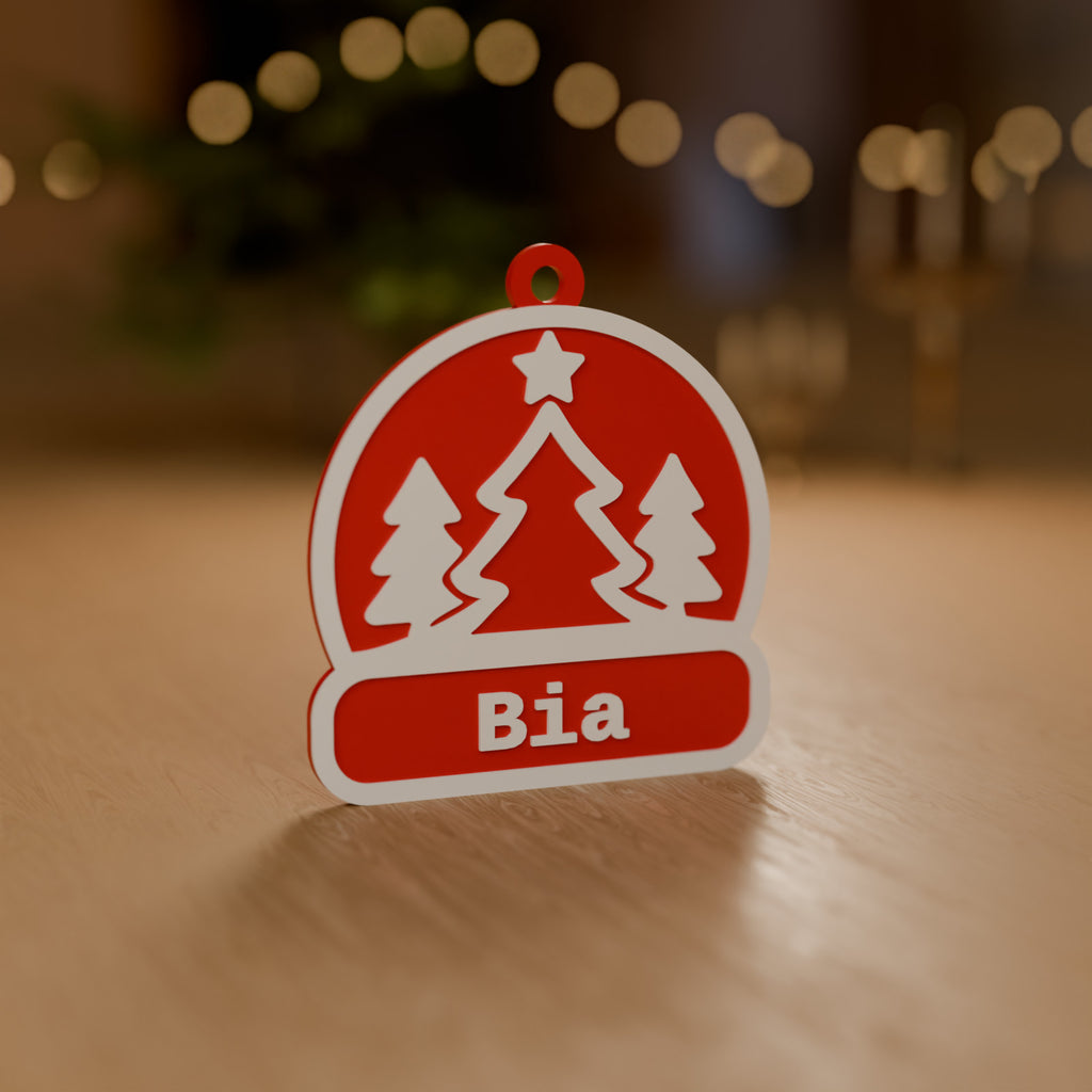 Enfeite de Natal Gorro com Pinheiros e Nome decorando o ambiente