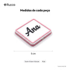 Ímã de geladeira personalizado com nome e data — Rucca 3D