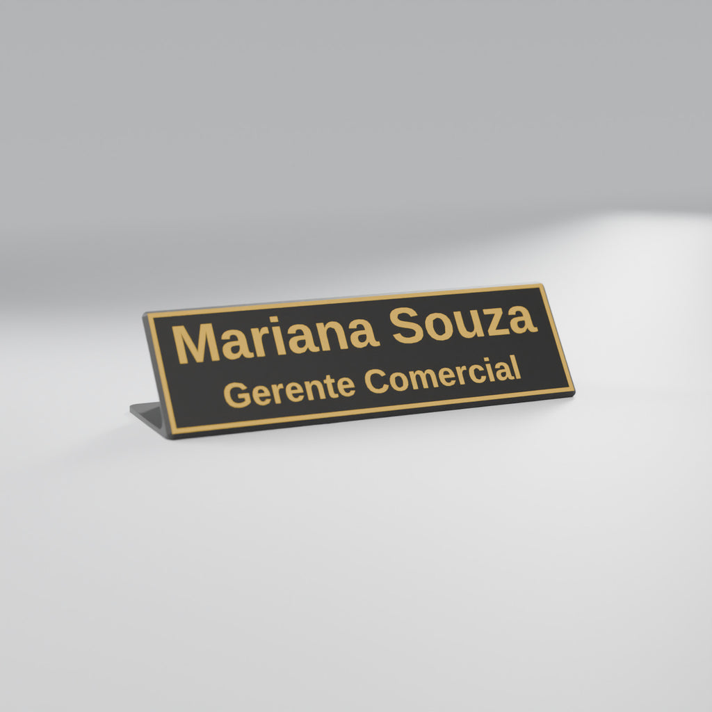 Placa de Mesa com Nome e Cargo, Porta-Canetas e Porta-Cartões, Preto com texto Dourado