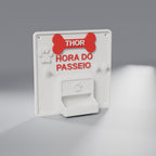 Porta-Guia e Coleira de Parede com Nome do Pet, Branco com detalhes Vermelho Coração
