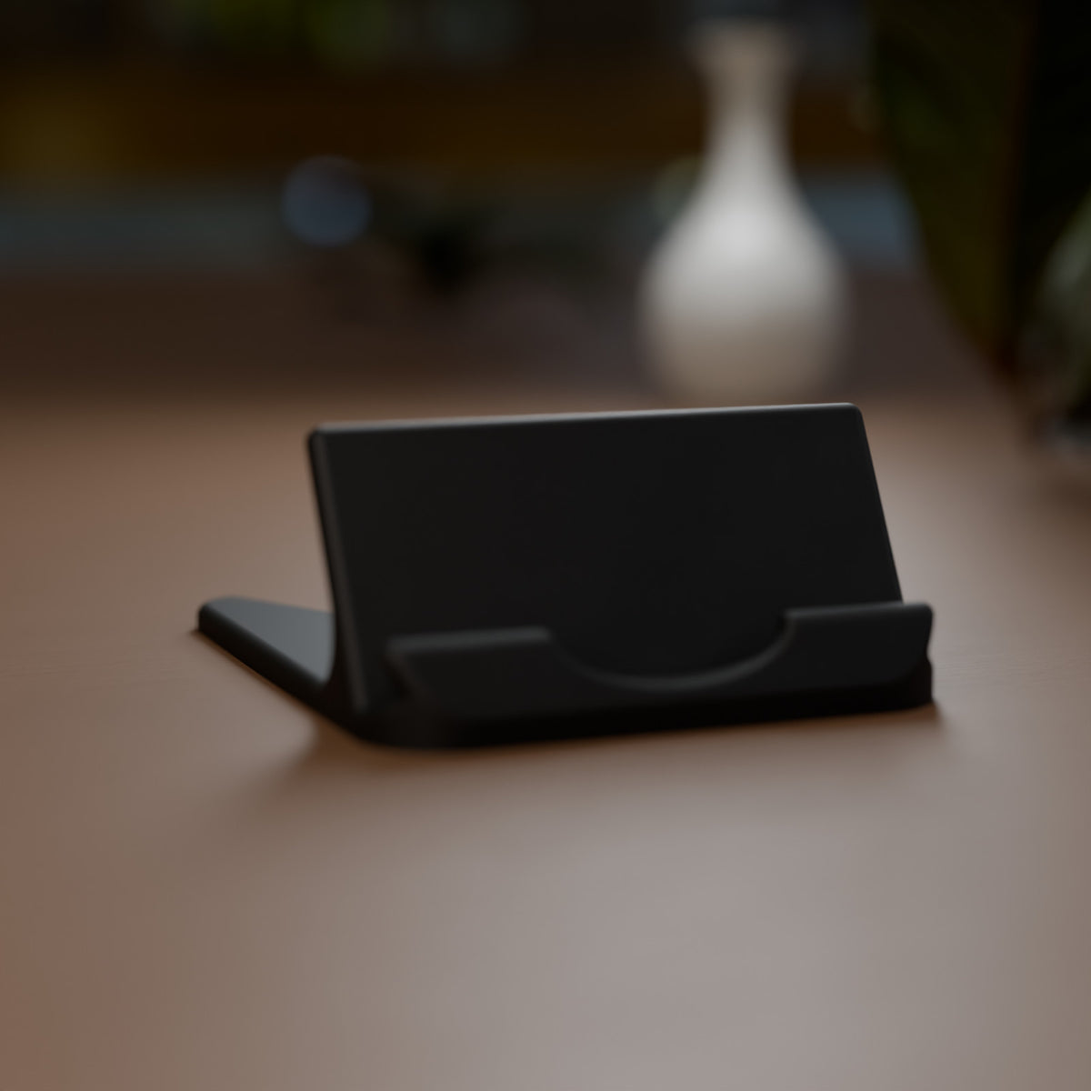 Suporte de Mesa para Tablet e iPad decorando o ambiente